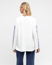 Load image into Gallery viewer, Tri Ocean Long Sleeve Tee