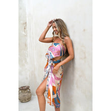 Load image into Gallery viewer, Catch A Wave Sarong