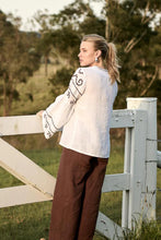 Load image into Gallery viewer, Lavett Linen Blouse