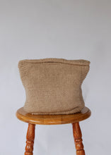 Load image into Gallery viewer, Mini Nia Clutch