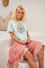 Load image into Gallery viewer, Flora Aqua Jaase Vintage Tee