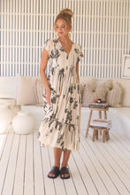 Load image into Gallery viewer, Serene Tracey Midi Dress