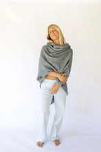 Load image into Gallery viewer, Poncho Smoke