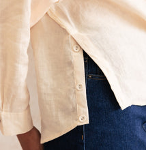 Load image into Gallery viewer, Buttons Up Linen Shirt Beige