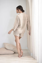 Load image into Gallery viewer, Fundamental Linen Shorts - Natural