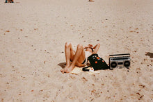 Load image into Gallery viewer, SPF 50+ Sunscreen Carabiner 60ml