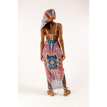 Load image into Gallery viewer, Catch A Wave Sarong
