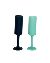 Load image into Gallery viewer, Seff Unbreakable Silicone Champagne Flutes Set 2