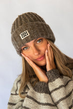 Load image into Gallery viewer, Arosa Beanie Assorted Colours