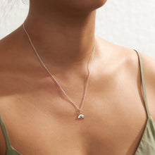 Load image into Gallery viewer, Avalon Whale Tail Necklace