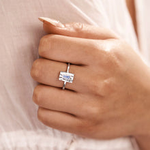 Load image into Gallery viewer, Noori Moonstone Ring