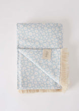 Load image into Gallery viewer, Daisy Travel Towel - The Beach People