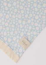 Load image into Gallery viewer, Daisy Travel Towel - The Beach People