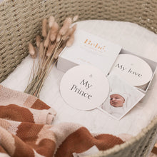 Load image into Gallery viewer, Bebe` Baby Milestone Cards