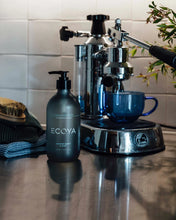 Load image into Gallery viewer, Kitchen Surface Spray Juniper Berry & Mint