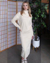 Load image into Gallery viewer, Evie Rib Knit Midi Skirt Set
