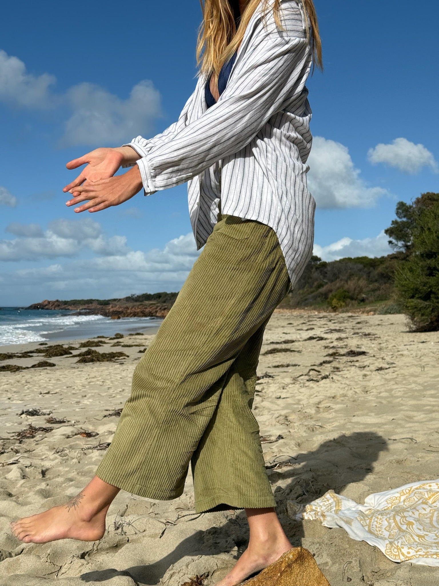 Horizon Cord Pant Forest