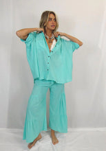 Load image into Gallery viewer, Coral Sea Shirt Turquoise
