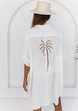Load image into Gallery viewer, 3 Palms Shirtdress White
