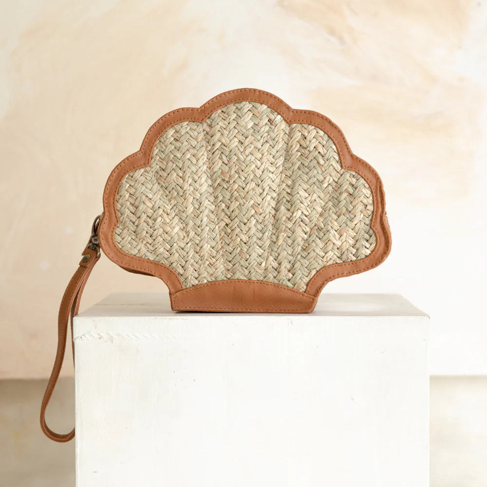 Odette Clutch Tan