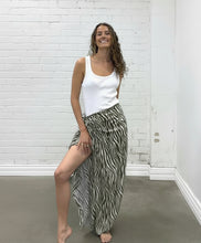 Load image into Gallery viewer, Seychelles Sarong
