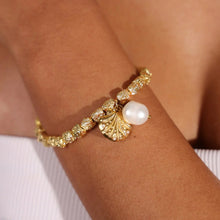 Load image into Gallery viewer, Caia Bracelet
