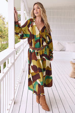 Load image into Gallery viewer, Bardot Print Winter Bree Maxi
