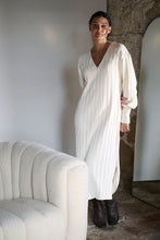 Load image into Gallery viewer, Arlow Dress Off White
