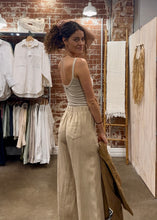 Load image into Gallery viewer, Billie Pants Camel
