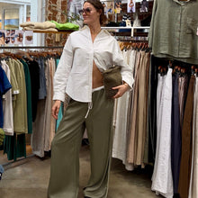 Load image into Gallery viewer, Lottie Pants Khaki
