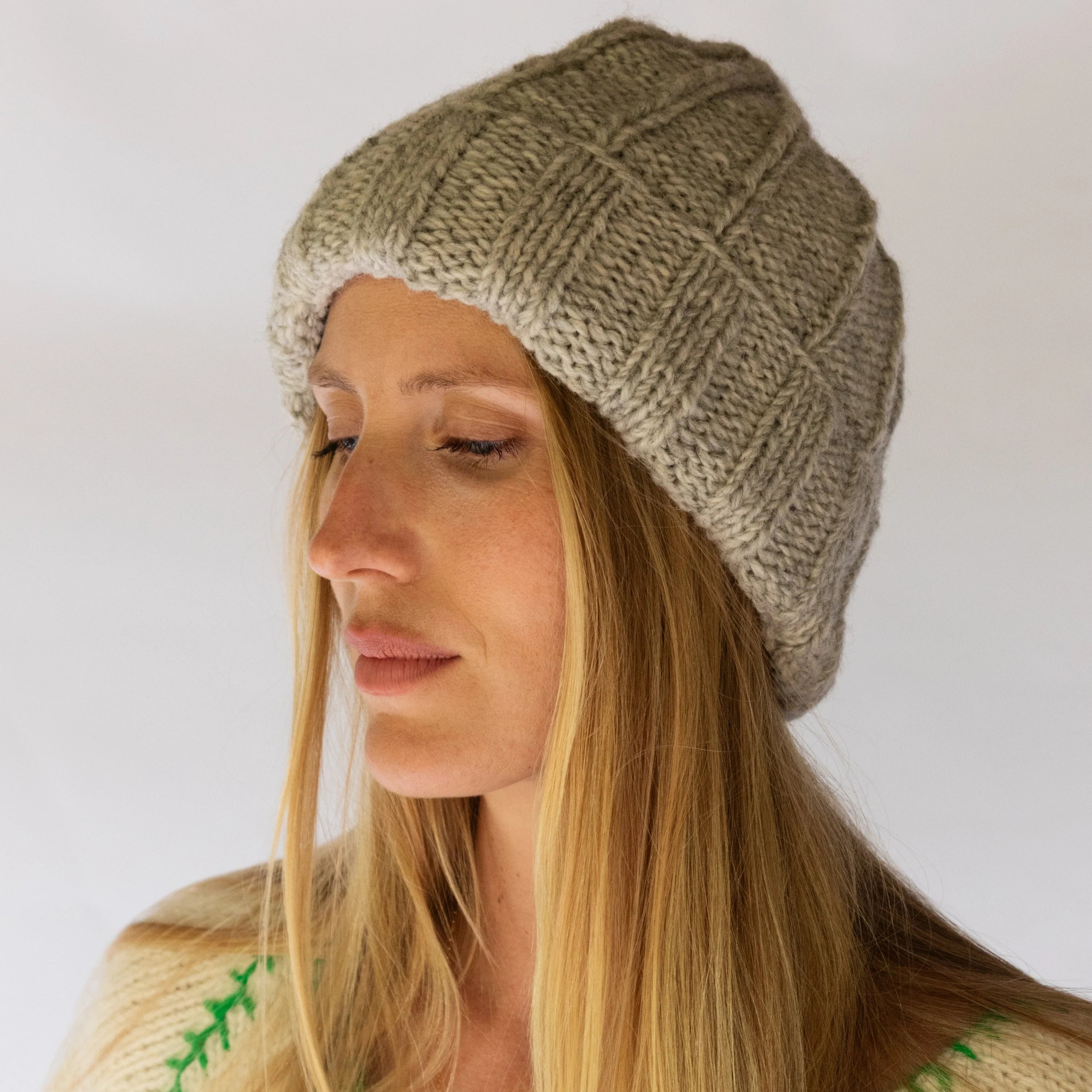 Ida Beanie assorted Colours