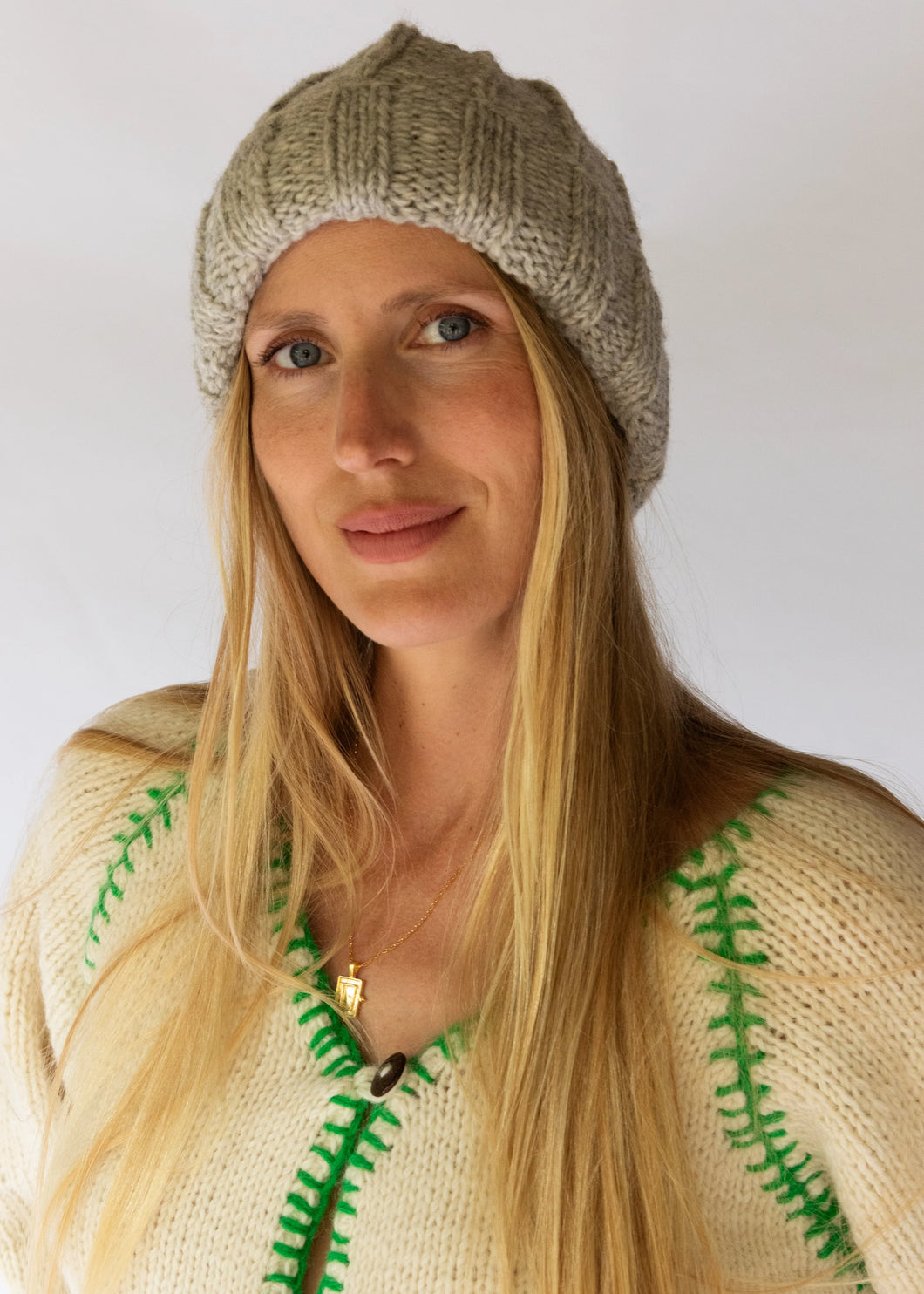 Ida Beanie assorted Colours