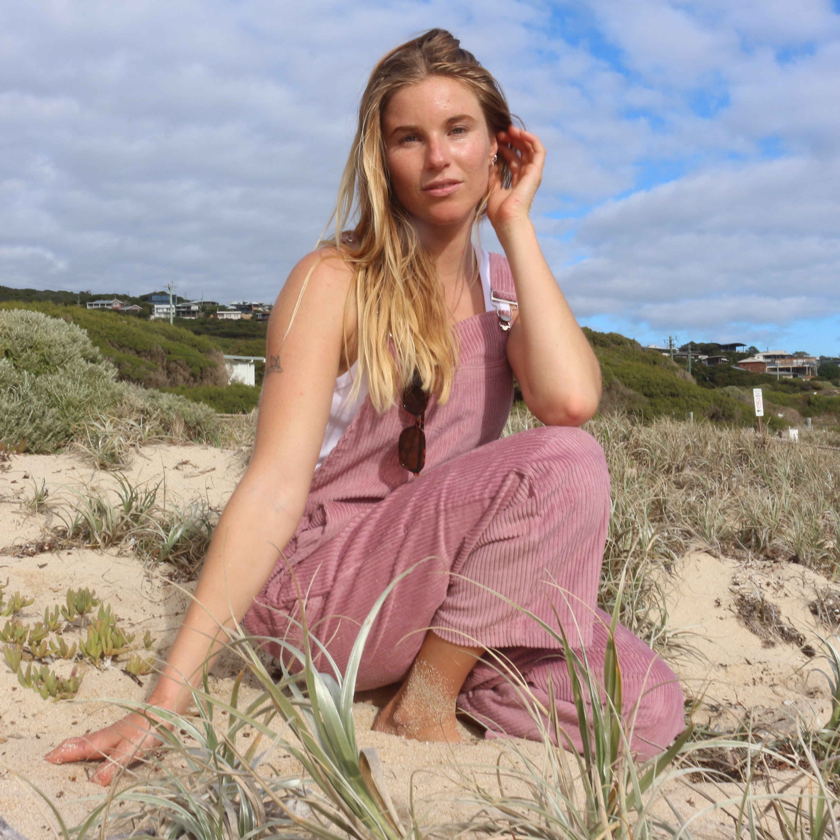 Denmark Cord Overalls Bordeaux - Desert to Ocean