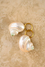 Load image into Gallery viewer, Nahla Earrings
