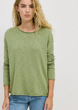Load image into Gallery viewer, Nellie Top Fern 100% Cotton
