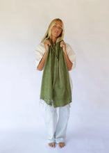 Load image into Gallery viewer, Scarf/Shawl Cactus
