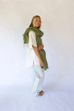 Load image into Gallery viewer, Scarf/Shawl Cactus
