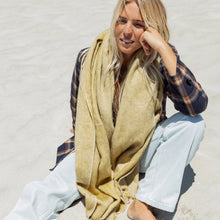 Load image into Gallery viewer, Scarf/Shawl Harvest
