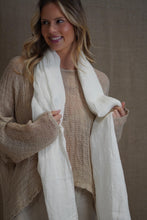 Load image into Gallery viewer, Dolce Scarf White 100% Linen
