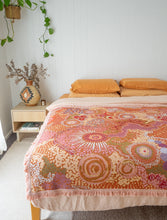 Load image into Gallery viewer, The Cungelella Rug
