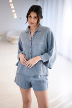 Load image into Gallery viewer, Fundamental Linen Shirt - Blue
