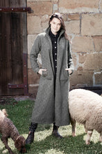Load image into Gallery viewer, Maestro Coat Khaki
