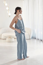 Load image into Gallery viewer, Fundamental Wide Leg Linen Pant Blue
