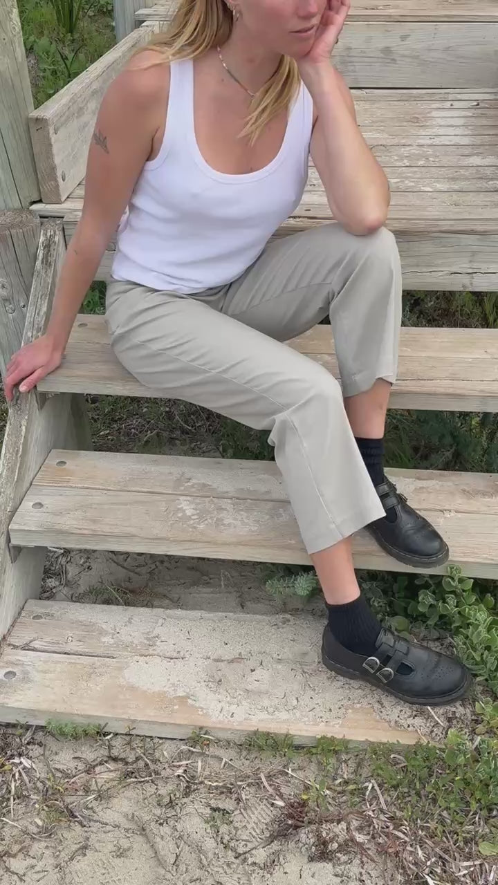 Load video: Altitude Pant Dune