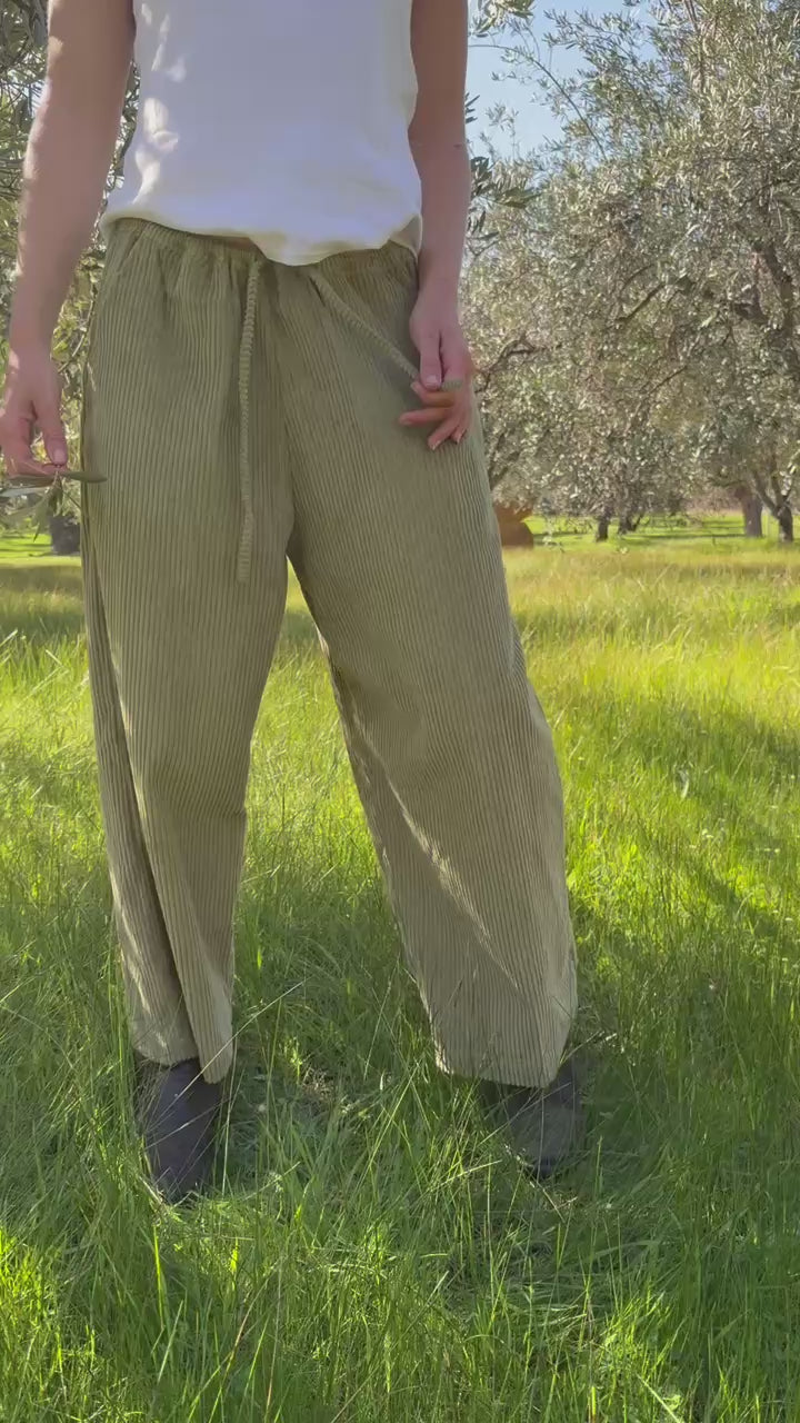 Load video: Denmark Lounge Pant Forest