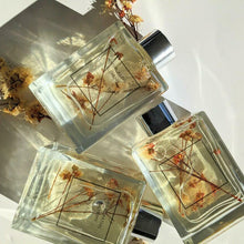 Load image into Gallery viewer, Herbal Infused Lilly Pilly with Vanilla Caramel Essence Body Oil
