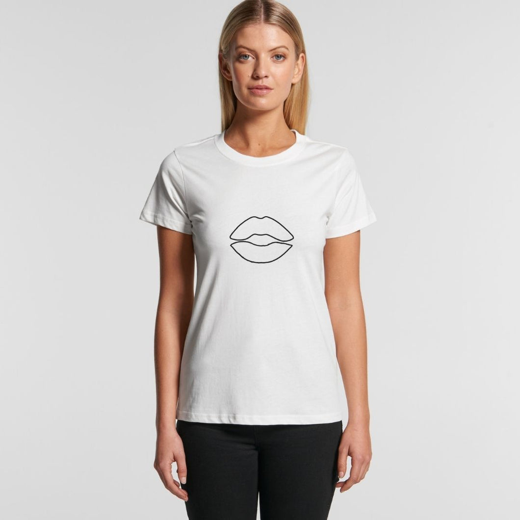 Kiss Me Quick Tee Women's Organic T-shirt