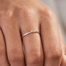 Load image into Gallery viewer, Delicate White Topaz Comet Ring
