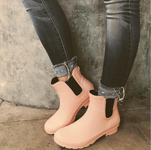 Load image into Gallery viewer, ROMA CHELSEA Rain Boot in Matte Blush
