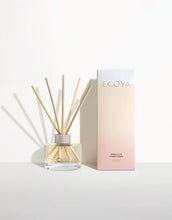 Load image into Gallery viewer, Vanilla &amp; Tonka Bean Mini Diffuser
